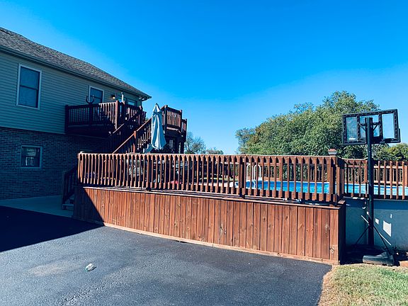 4th image of 190 Dawson Ln