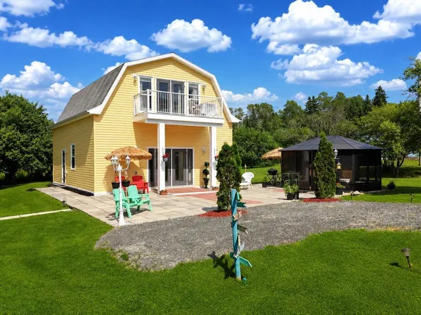 19203 Highway 19, South West Margaree, NS B0E 3H0