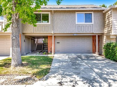 23008 Cricket Hill Rd, Cupertino, CA, 95014