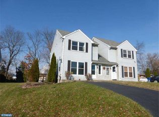 18 Schoolside Ct, Royersford, PA 19468