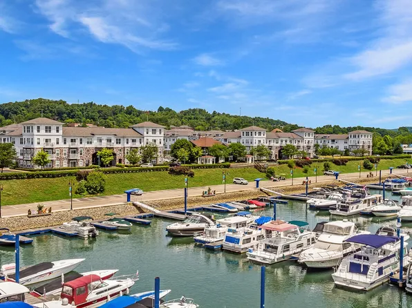 The Docks Apartments and Townhomes