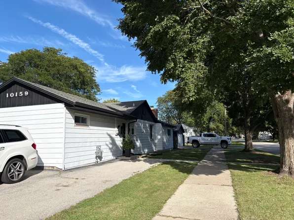 10159 S Kolin Ave, Oak Lawn, IL 60453