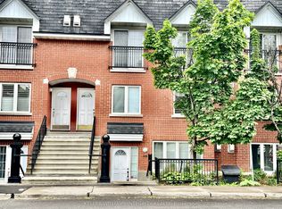 245 Cumberland St #4, Ottawa, ON K1N 8W6