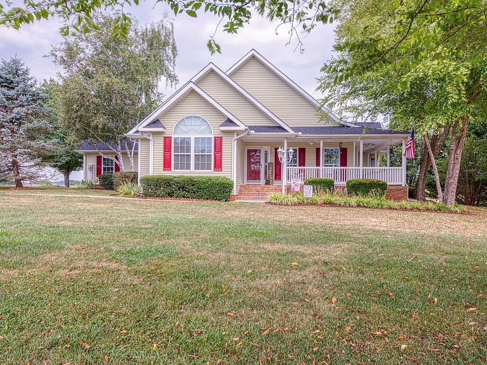 1st image of 161 Florence Cir