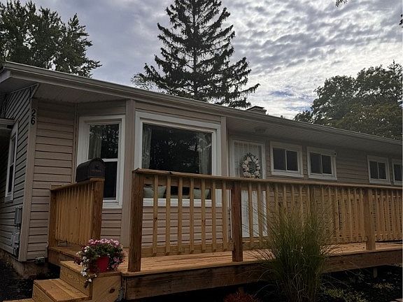 2nd image of 26 Circle Dr