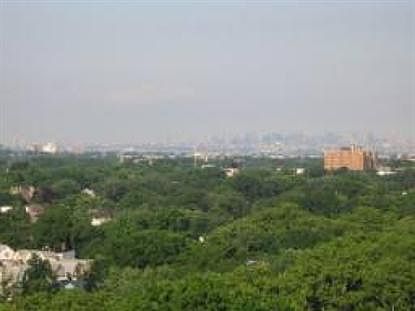 2nd image of 377 S Harrison St APT 17aa