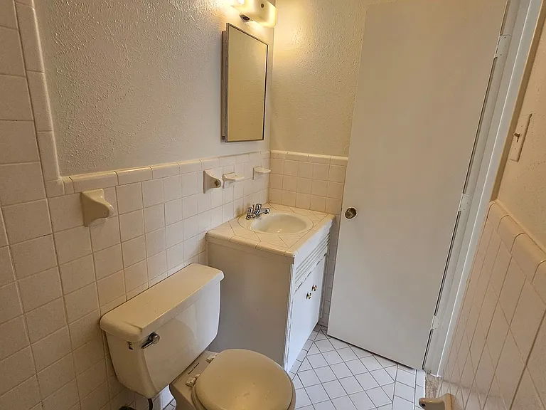 1908 Westridge St — Photo 55