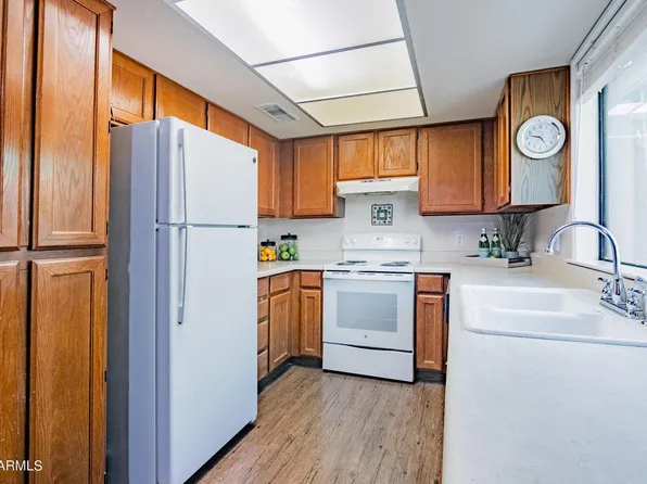 8940 W Olive Ave Unit 55, Peoria, AZ 85345