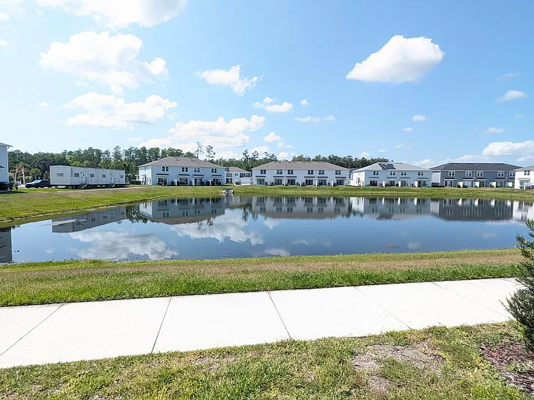 4540 Sparkling Shell Ave — Photo 3