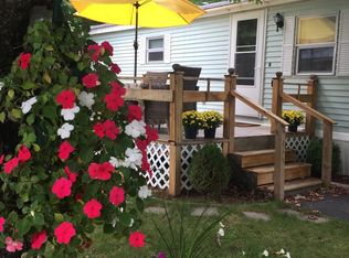 320 Old Lake Shore Rd, Gilford, NH 03249