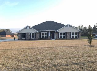 11926 Hons Dr, Fairhope, AL 36532