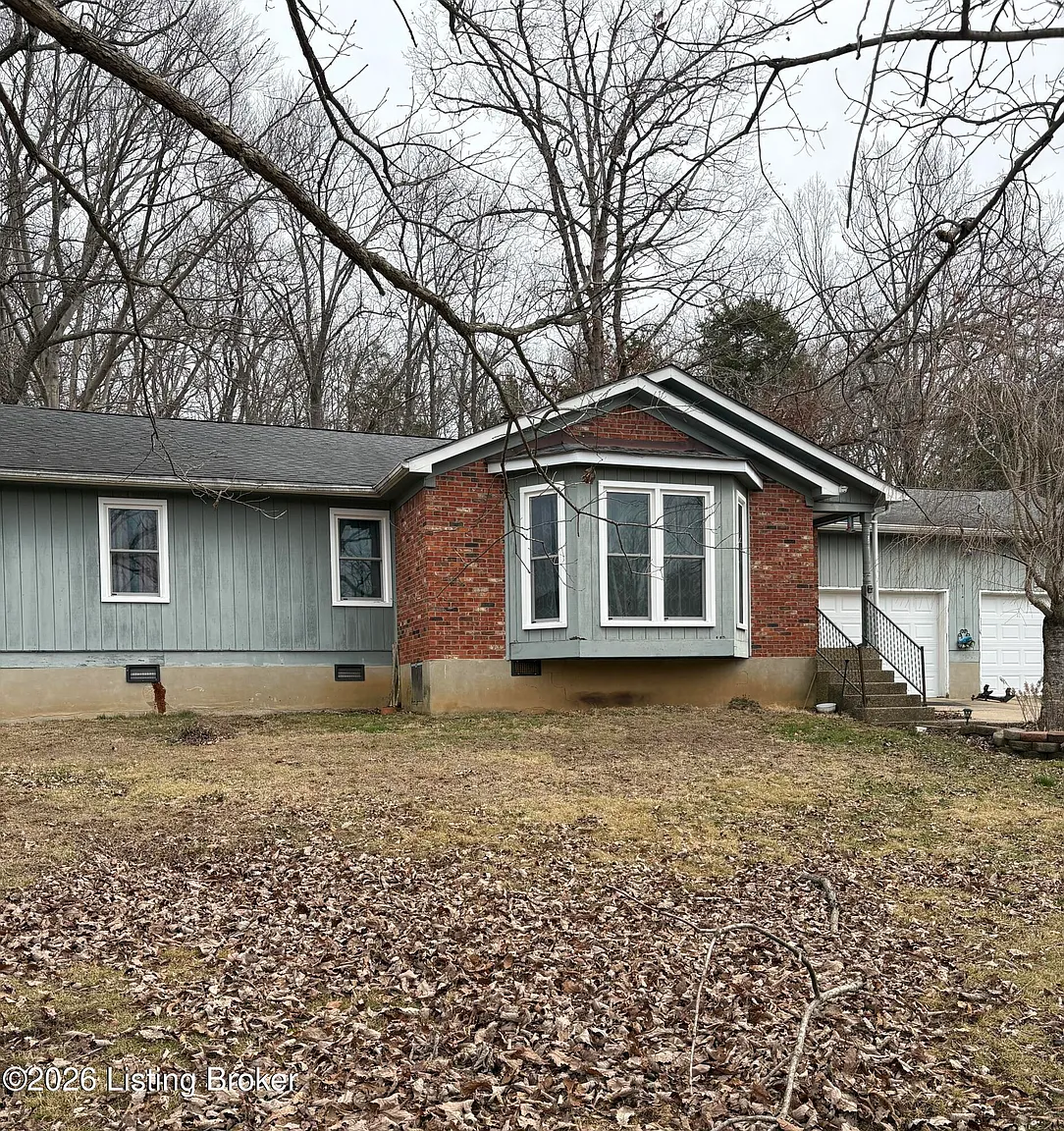 240 Waddell Ln photo 1