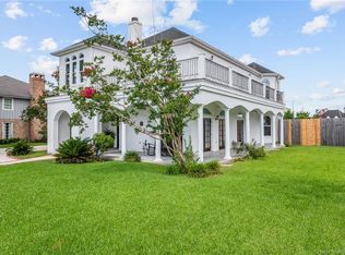 2018 Charvais Dr, Lake Charles, LA 70601