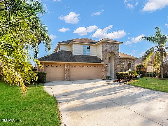 5th image of 13962 IBIS POINT Boulevard