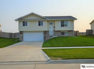 1119 Olivia Dr, Eagle, NE 68347