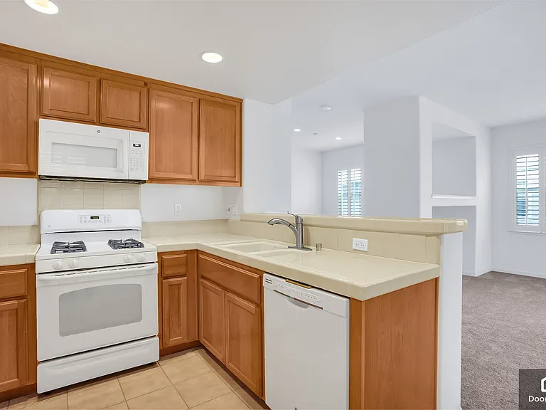 1604 Northshore Dr — Photo 10