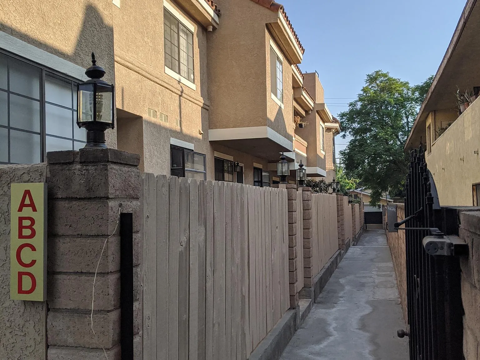 Alta Street, Arcadia — Photo 3