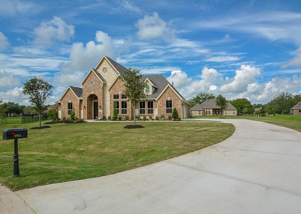 1st image of 3911 Crystal Water Ct