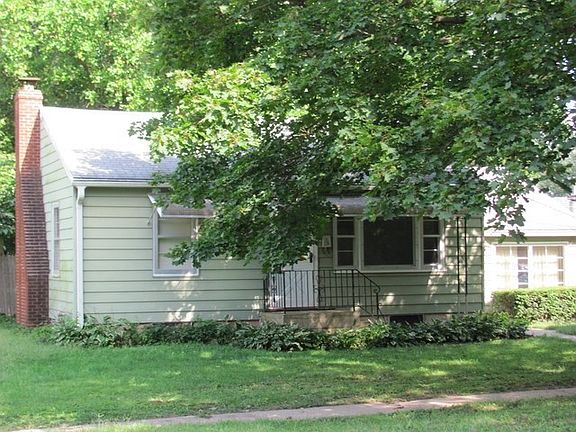 2nd image of 1103 N Kankakee St