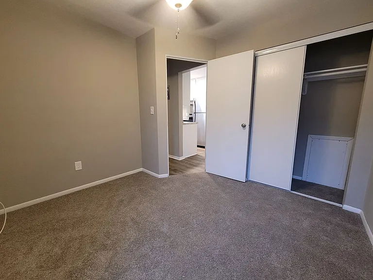 St. Anthony Park Apartments — Photo 17