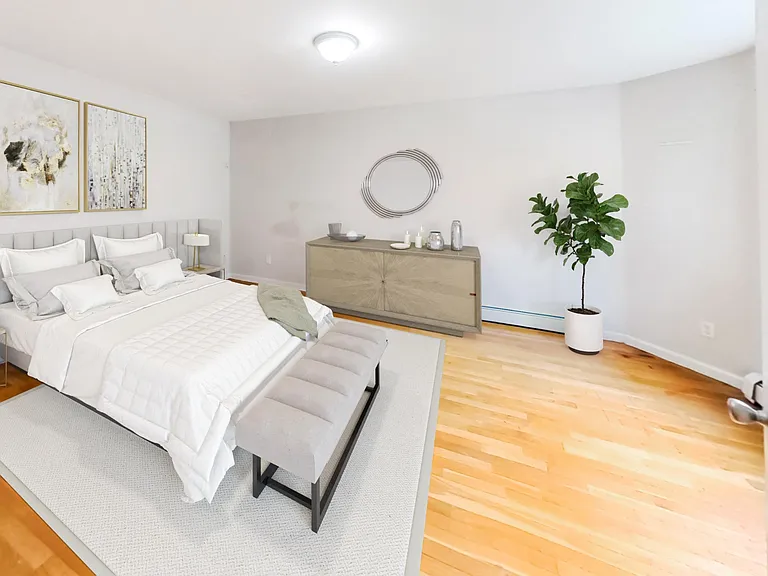 35 Juniper St #1 — Photo 4