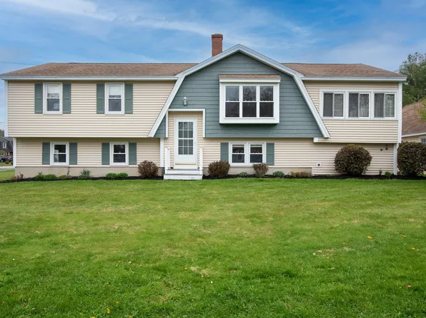 36 Douglas Avenue, Saco, ME 04072