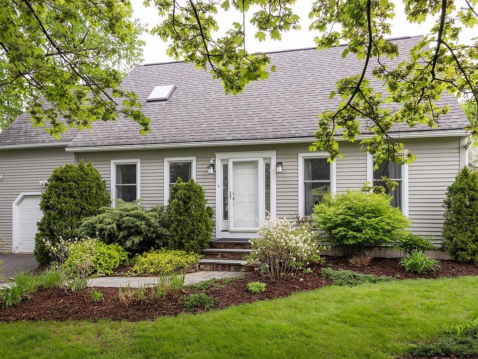 1st image of 113 Maplewood Drive
