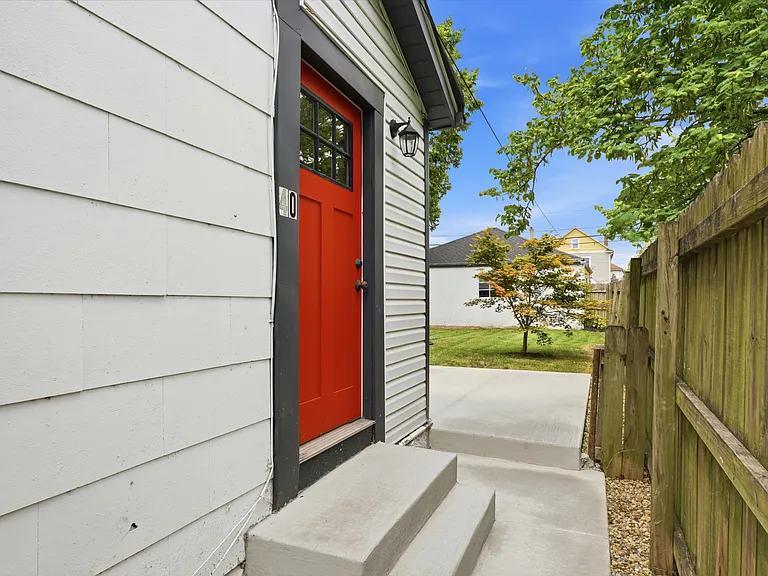 40 W Neff Ave — Photo 37