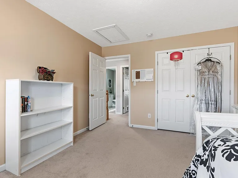 Forest Oaks Dr — Photo 46
