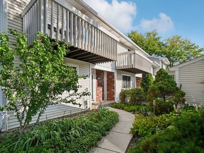 1049 Kingston Ct, Vernon Hills, IL, 60061