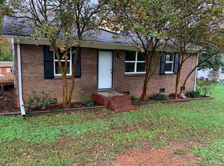 5215 Clearwater Lake Rd, Mount Holly, NC 28120