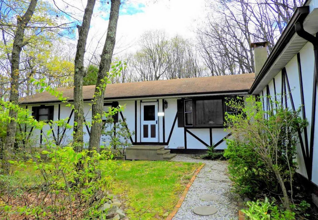 55 Holly Forest Rd photo 1