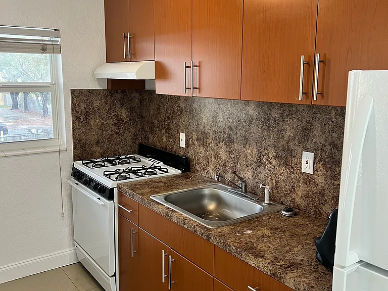 3855 SW 79th Ave #34 — Photo 3