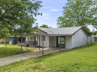 79 6th St, Healdton, OK 73438