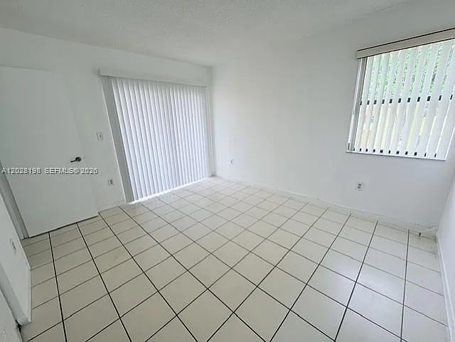 526 NW 114th Ave #201 — Photo 7