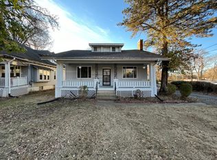 125 Helen Pl, Collinsville, IL 62234