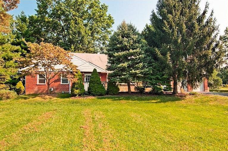 1st image of 8676 Clough Pike