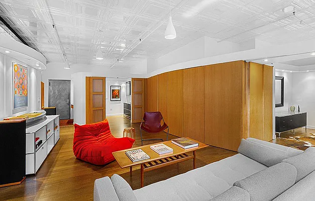 Rented by Keller Williams NYC | media 13