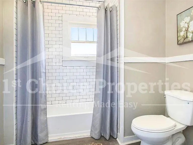 4717 Terrace S — Photo 8