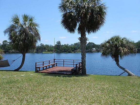 5th image of 3285 Hidden Lake Dr W