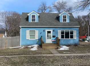 316 12th Ave, Brookings, SD 57006