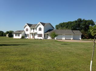 S1060 Chippewa Rd, Nelson, WI 54756