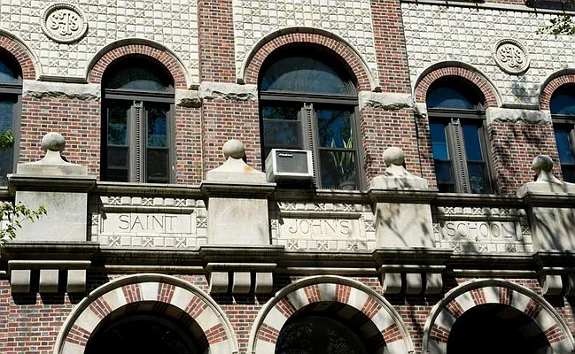 Sold by Betancourt & Associates Realty LLC | media 8