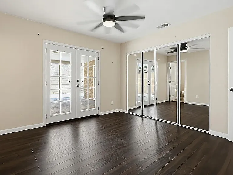 465 Meadowbrook Dr — Photo 28