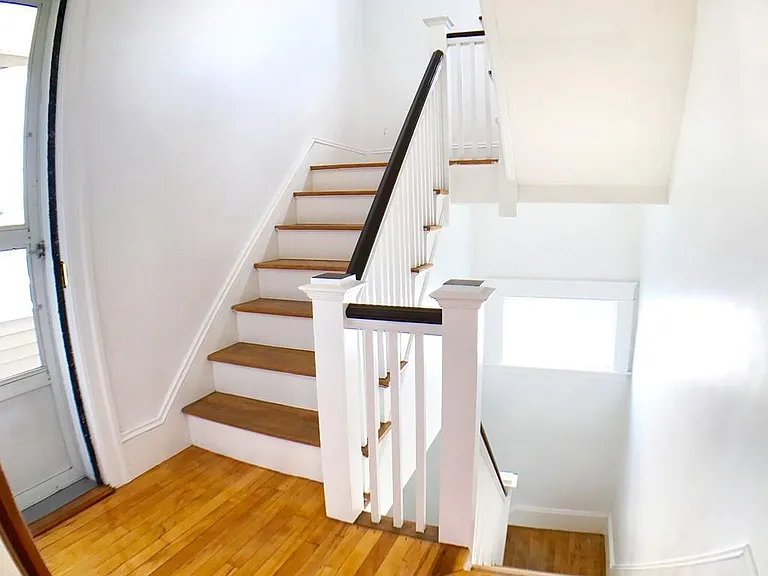 7 Jones St #3 — Photo 12