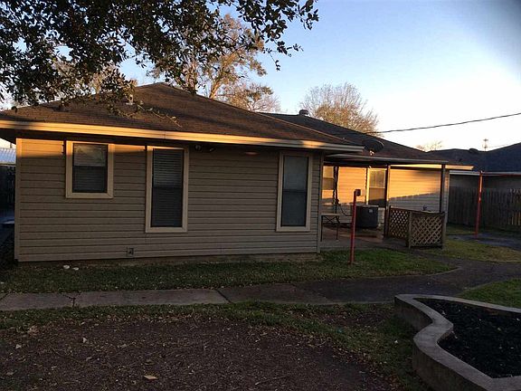 2nd image of 2908 Avenue M