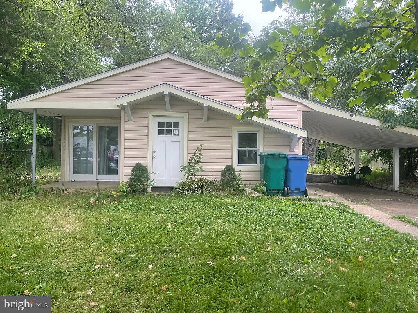69 Butternut Rd photo 1