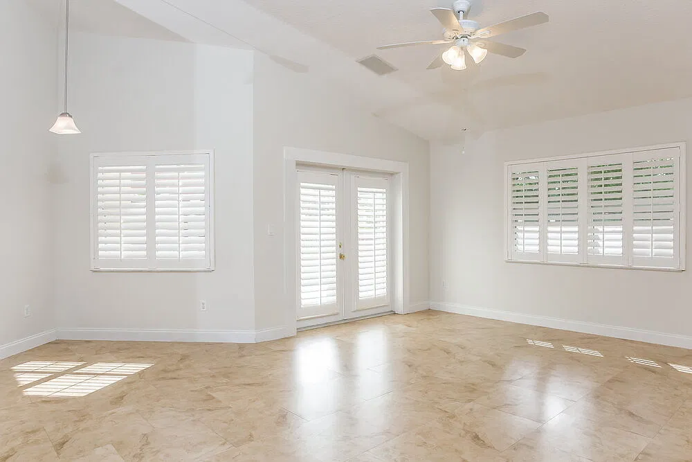 3 bed, 2.0 bath, 1739 sqft, $4,560 — Photo 2