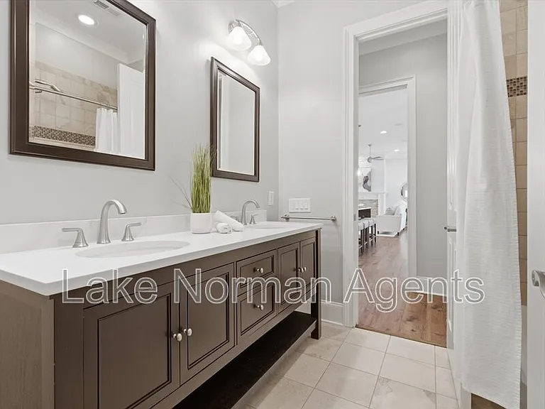505 Stonemarker Rd — Photo 30