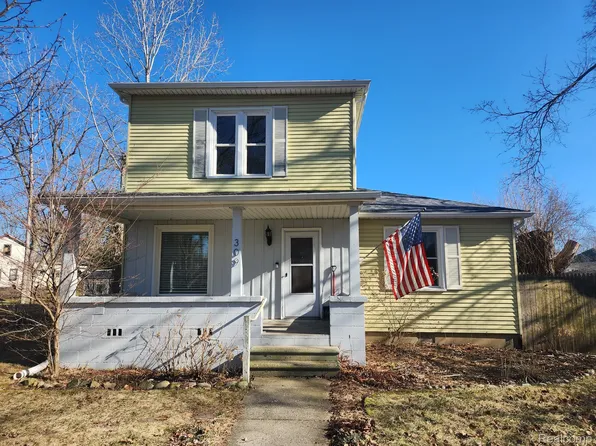 309 N Tompkins St, Howell, MI 48843